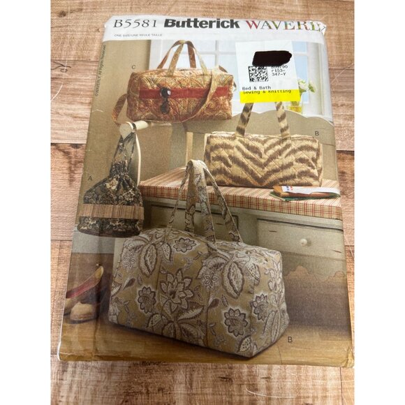 Butterick Sewing Pattern B5581 Duffle Bags Drawstring Tote Travel 5581 Waverly - Picture 1 of 2
